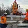 Chwytak próżniowy do płyt betonowych FROG 600