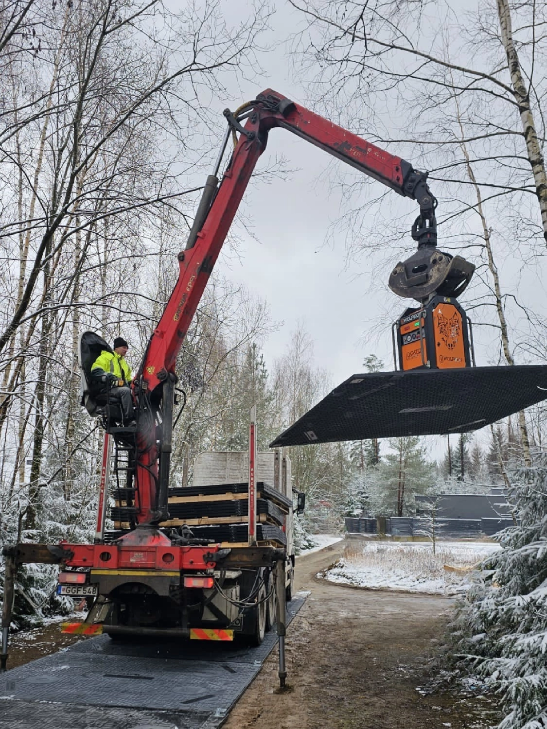 WOLF4000, E-WOLF 4000, WOLF HYDRAULIC 4000 Chwytak próżniowy do elementów o masie do 4 ton