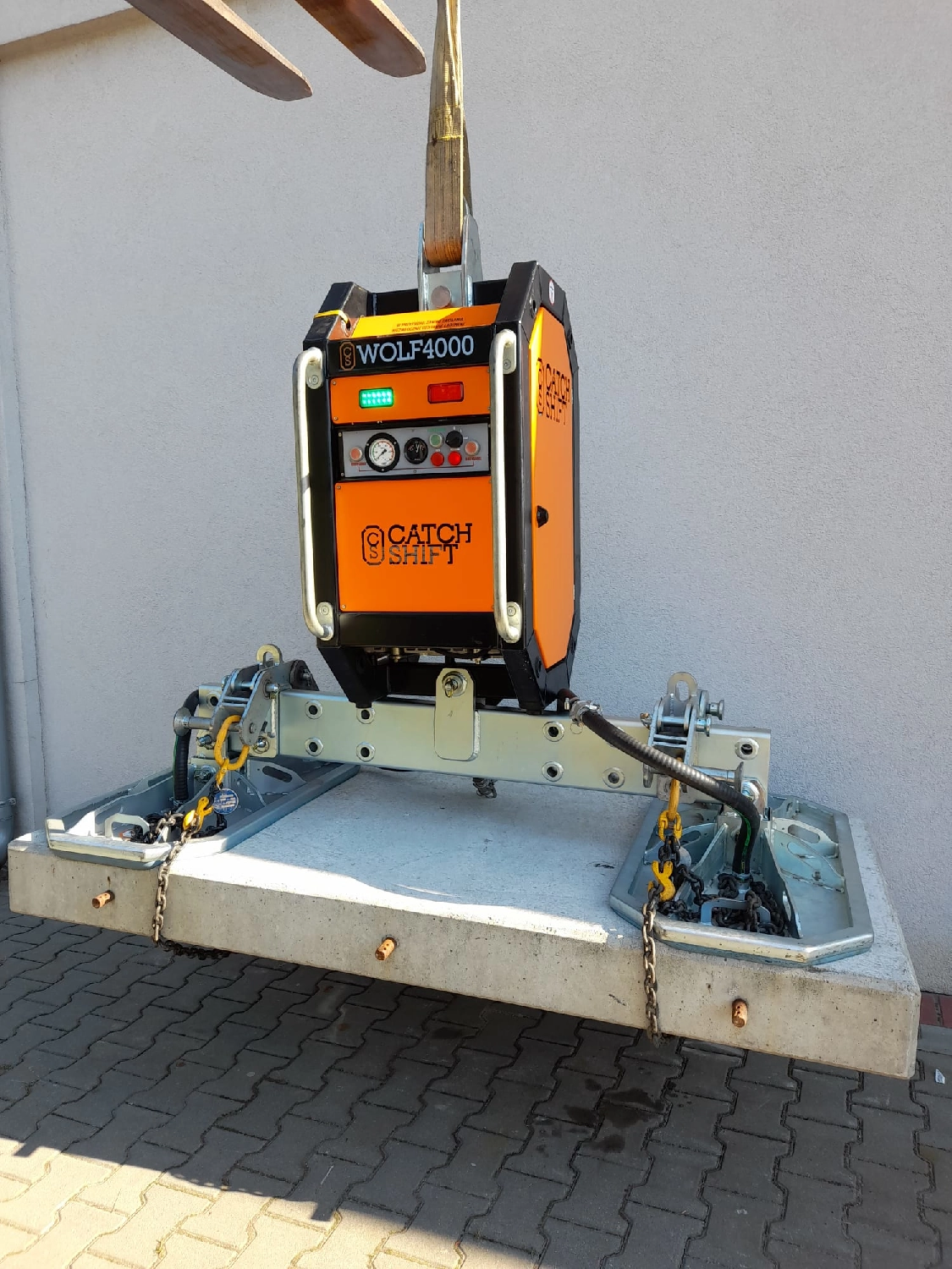 WOLF4000, E-WOLF 4000, WOLF HYDRAULIC 4000 Chwytak próżniowy do elementów o masie do 4 ton