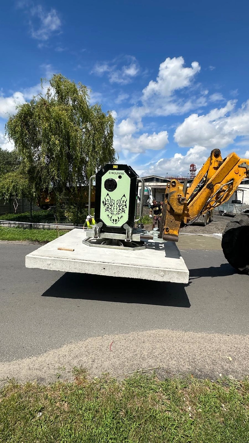 WOLF4000, E-WOLF 4000, WOLF HYDRAULIC 4000 Chwytak próżniowy do elementów o masie do 4 ton