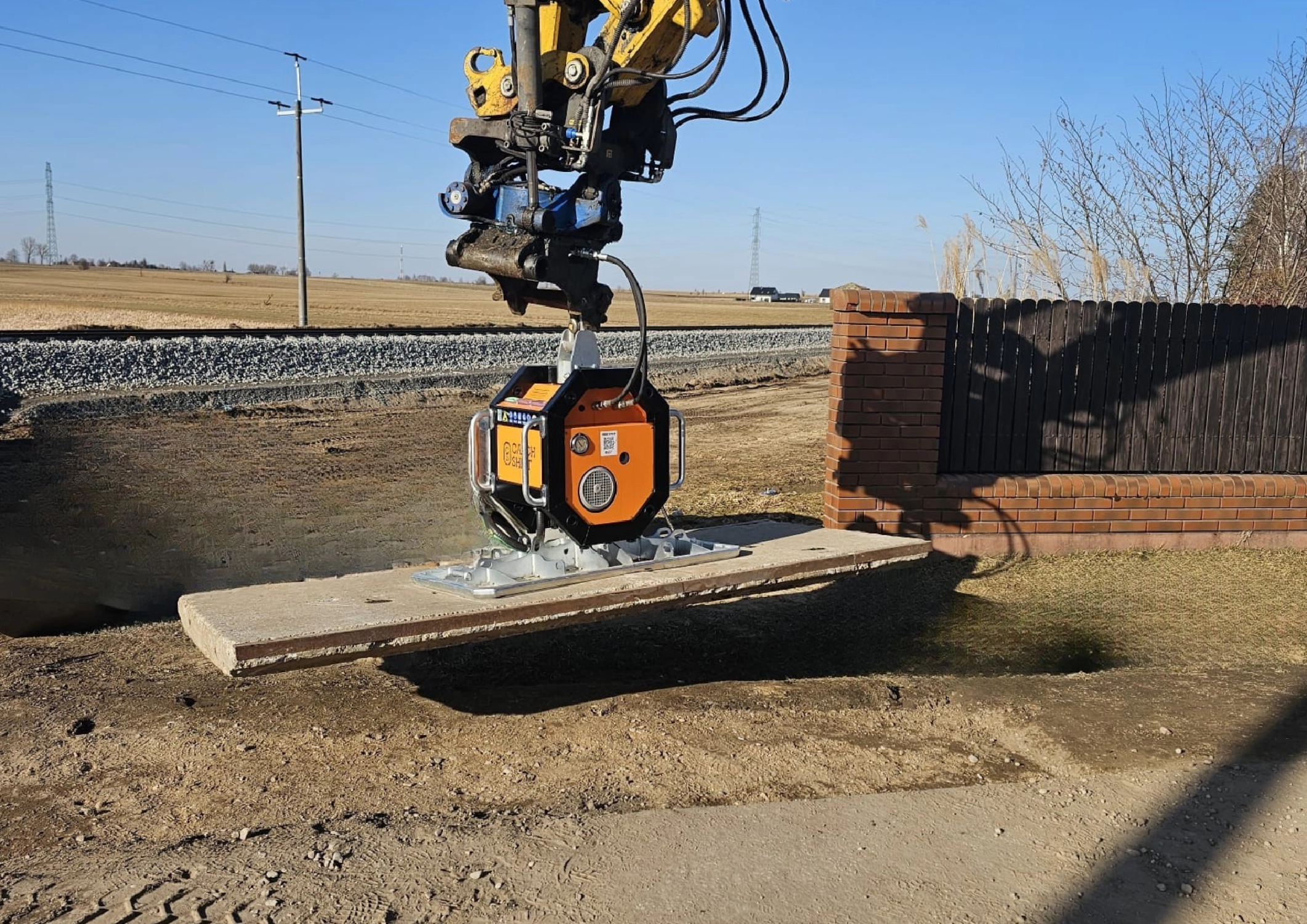 WOLF4000, E-WOLF 4000, WOLF HYDRAULIC 4000 Chwytak próżniowy do elementów o masie do 4 ton