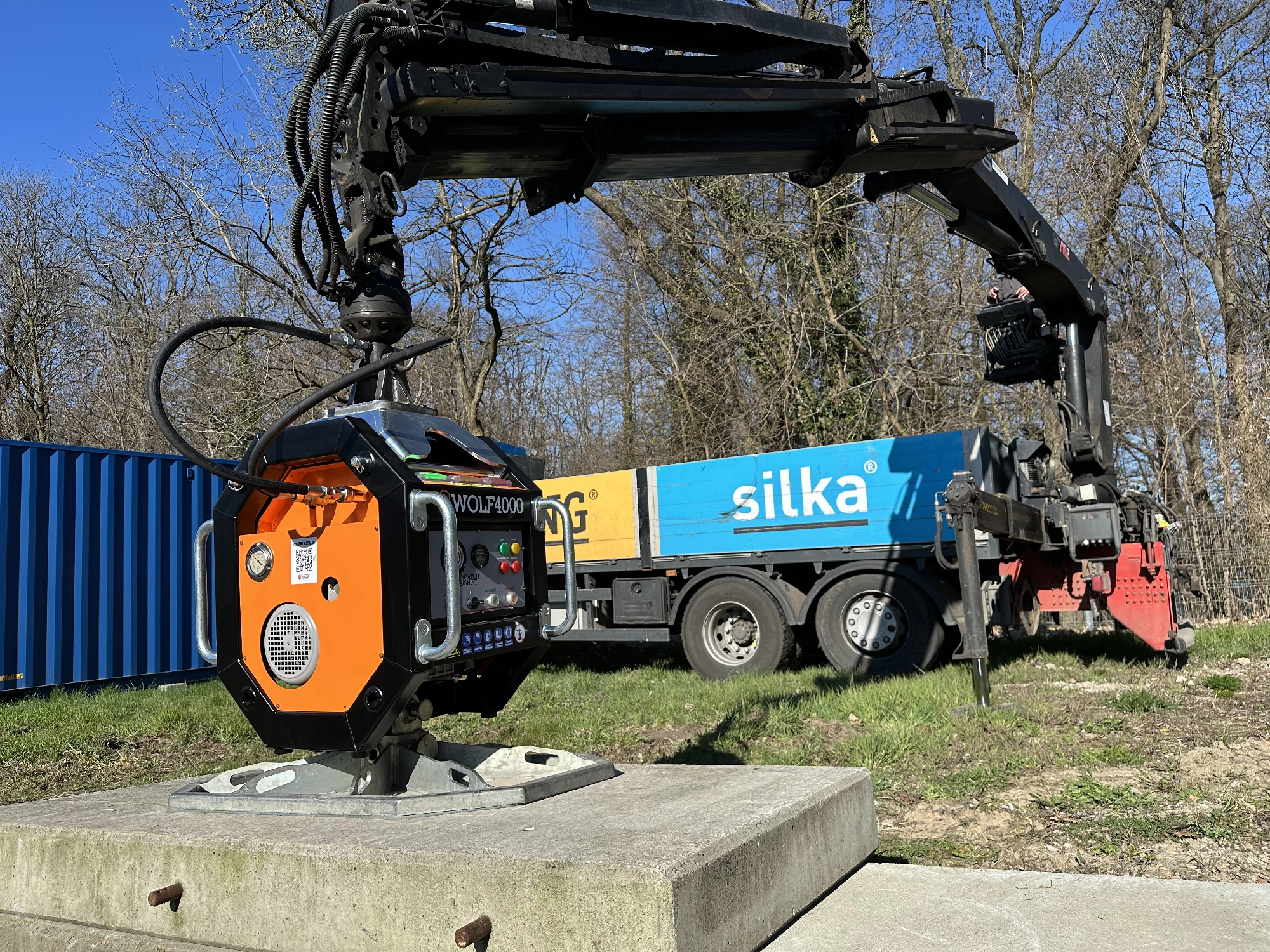 WOLF4000, E-WOLF 4000, WOLF HYDRAULIC 4000 Chwytak próżniowy do elementów o masie do 4 ton